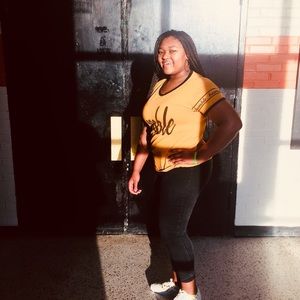 Meet your Posher, Lizzy